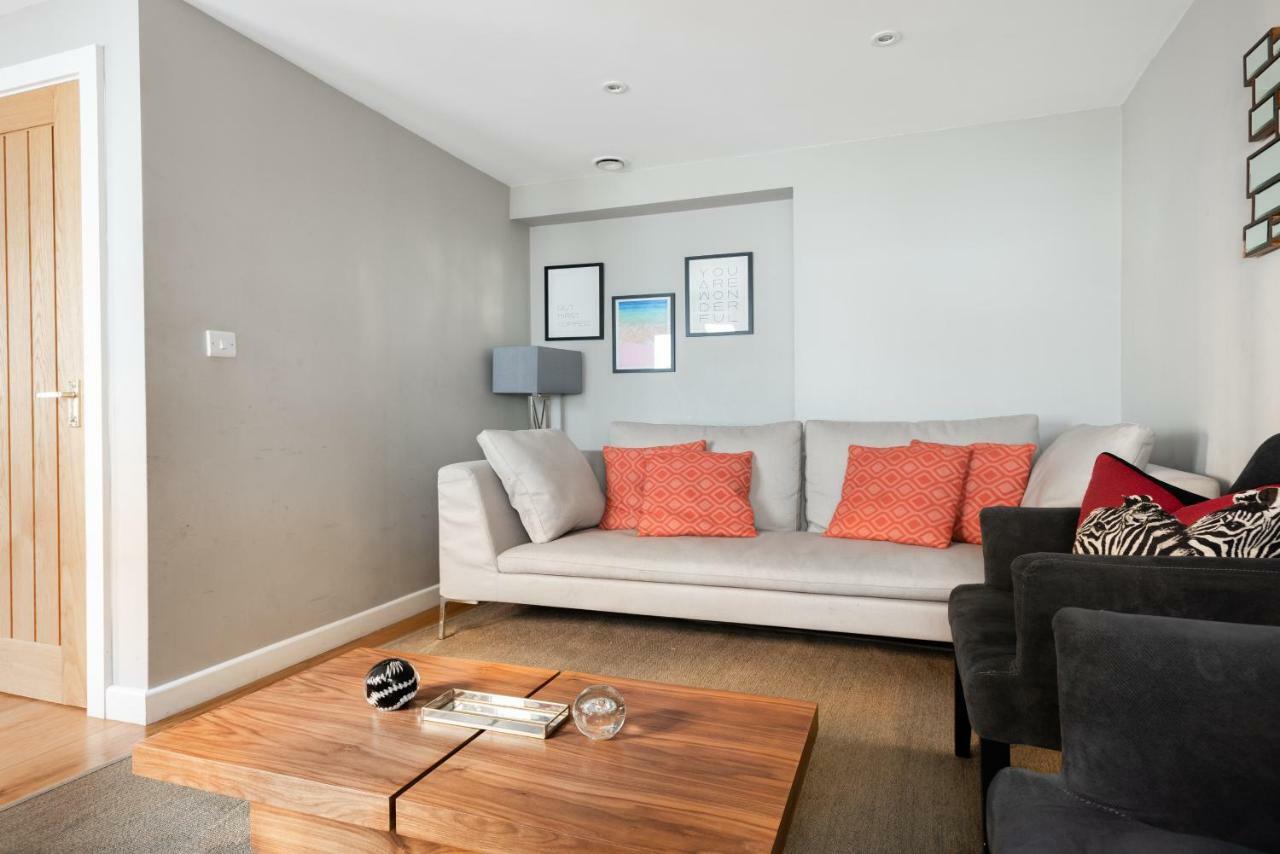 The Norfolk Maisonette - Lovely 4Bdr Mews London Exteriör bild